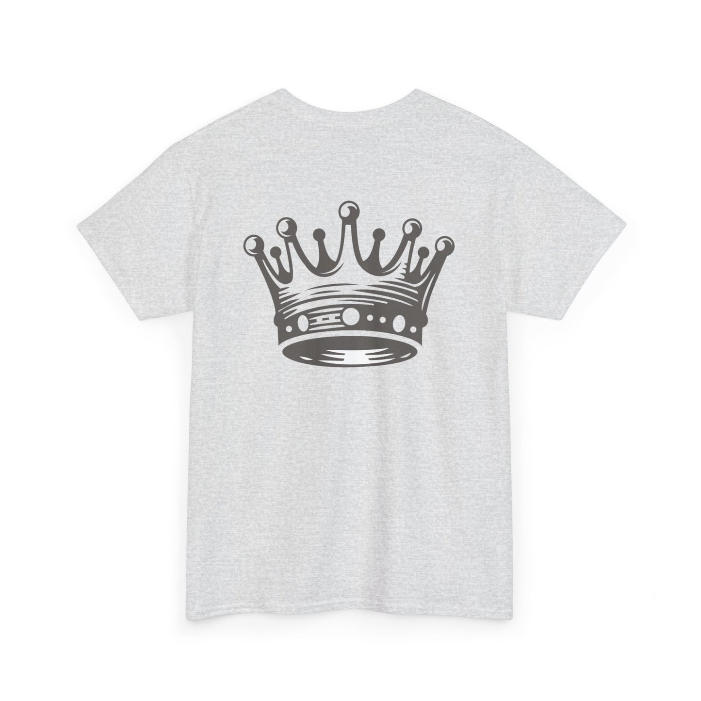 ONLY A KING CAN ATTRACT A QUEEN/ONLY A QUEEN CAN KEEP A KING FOCUSED Couples Tshirt 1