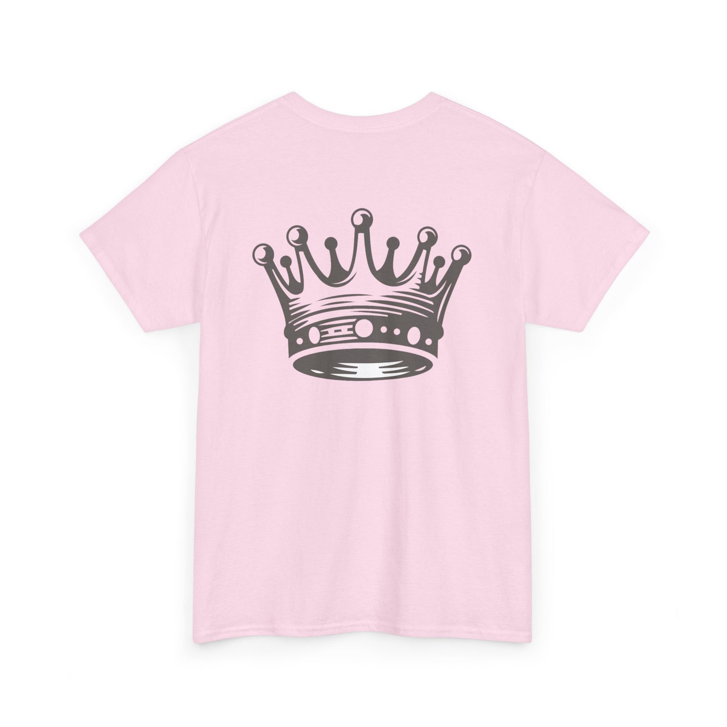 ONLY A KING CAN ATTRACT A QUEEN/ONLY A QUEEN CAN KEEP A KING FOCUSED Couples Tshirt 1