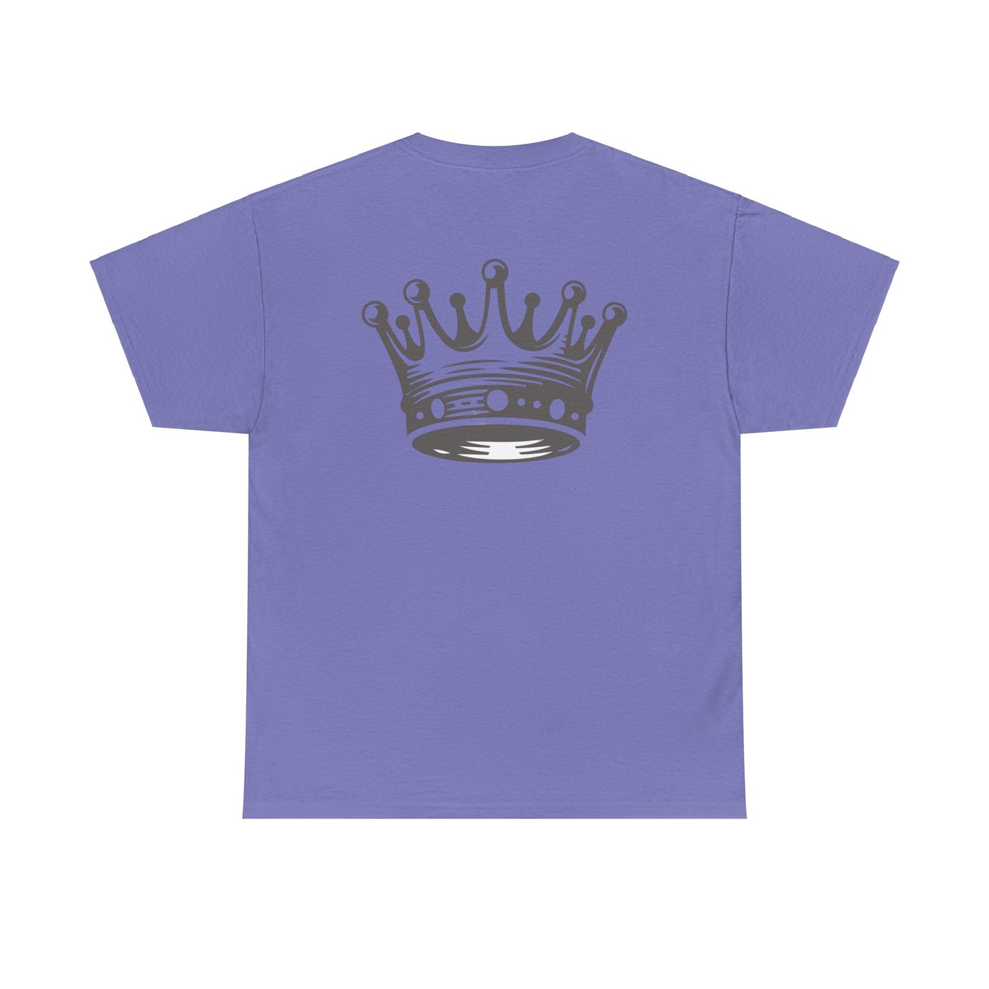 ONLY A KING CAN ATTRACT A QUEEN/ONLY A QUEEN CAN KEEP A KING FOCUSED Couples Tshirt 1